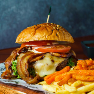 The Burger/incluye papas